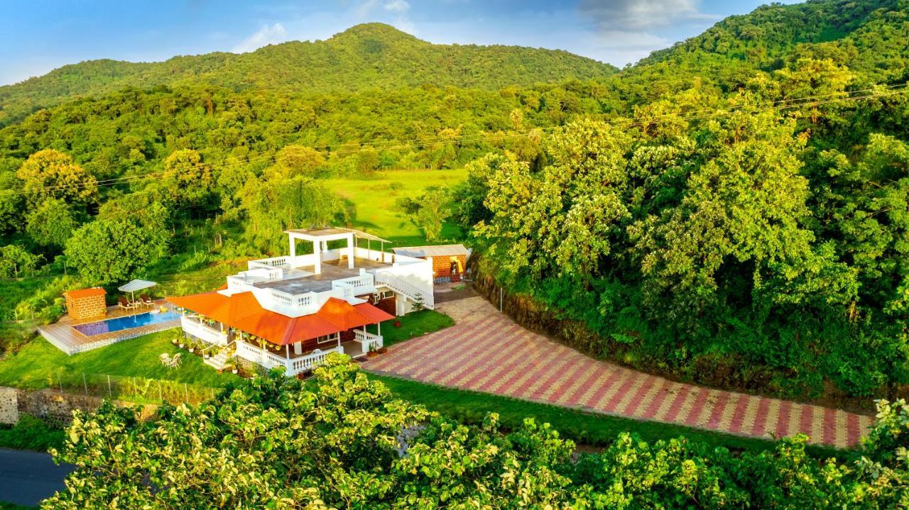 Spicy Mango Ocean Paradise - Luxurious Sea View Villa In Alibaug Christpada Kültér fotó