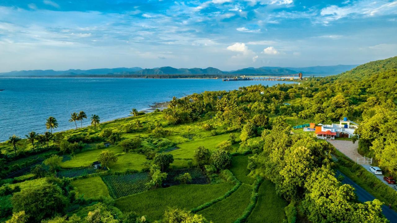 Spicy Mango Ocean Paradise - Luxurious Sea View Villa In Alibaug Christpada Kültér fotó